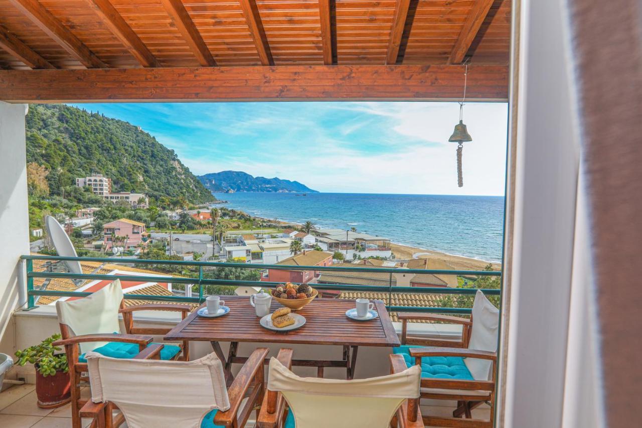 Suzanne'S Apartment Glyfada Menigos Resort エクステリア 写真